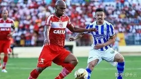 《争议再起！英超新规遭多方反对，工资帽争议投票7赞12反引关注》